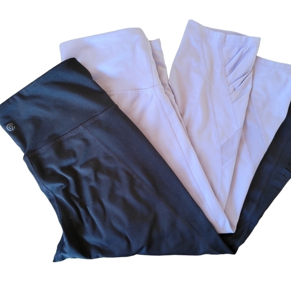 Champion Pants - Bundle of Champion yoga capri leggings Medium